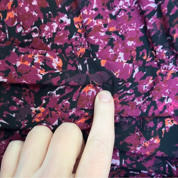 Parker Floral Dress - Picture 4 of 9